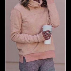 CASUAL SIDE SLIT GRAY POWDER TURTLENECK SWEATER